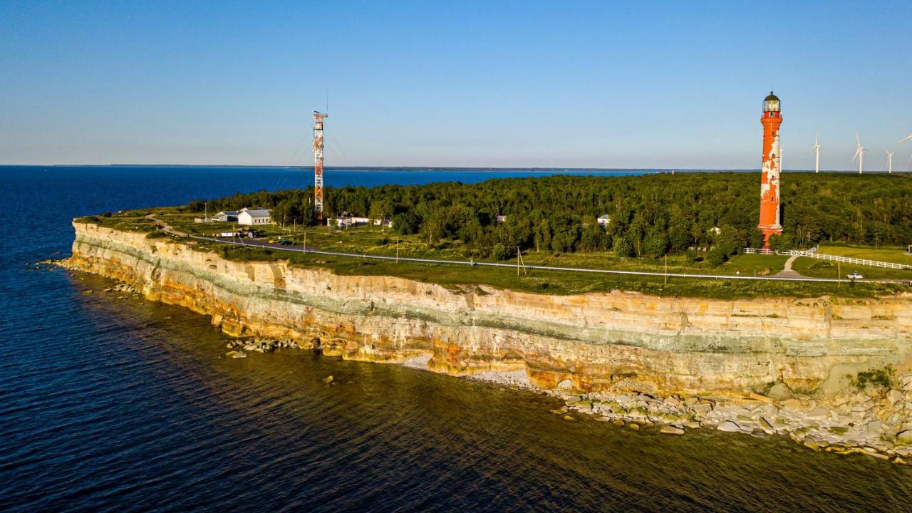 Hotel Pakri Poolsaare Matkaplats Paldiski Esterno foto